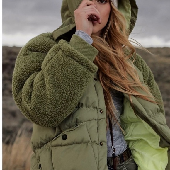 Anthropologie Pilcro Swing Puffer Jacket - Picture 2 of 7